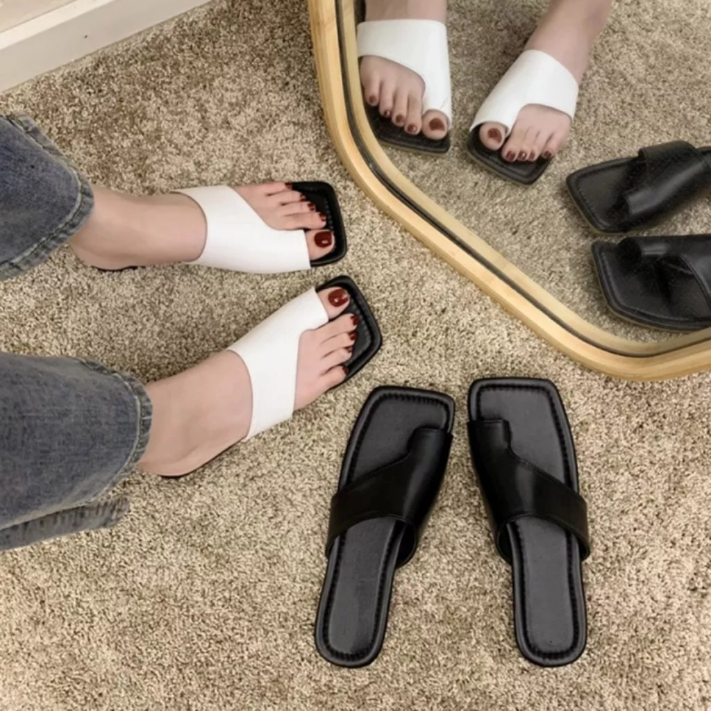 VIDEO KÈM HÌNH THẬT Dép nữ thời trang quai bản xỏ ngón hot triend big size size lớn 40,41,42, 43 rất êm chân