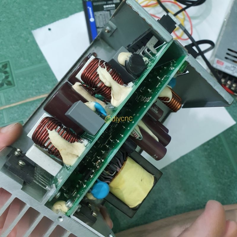 Nguồn Omron 24V - 14A S8JX G30024CD