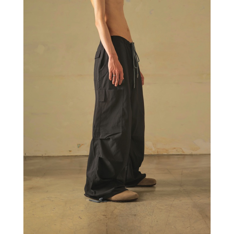 QUẦN CARGO PARACHUTE VẢI KAKI - VINTAGE PANTS 67%