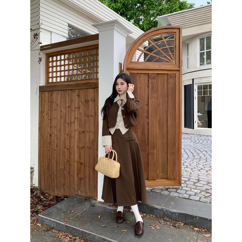 Set áo gile học sinh mỹ kèm chân váy dáng dài xếp ly thiết kế mới 2023