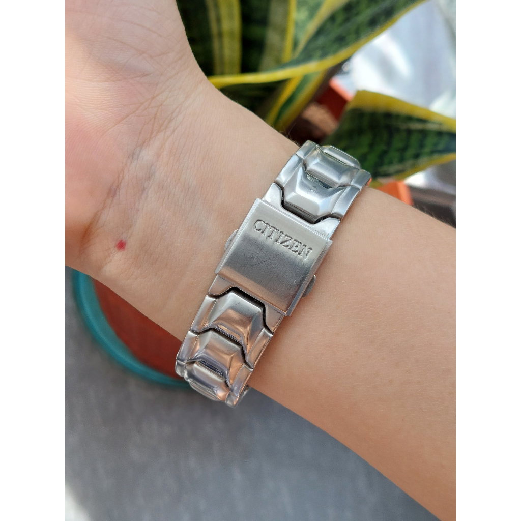 Đồng hồ nam Citizen Eco Driver mặt xanh pin năng lượng ánh sáng hàng Si