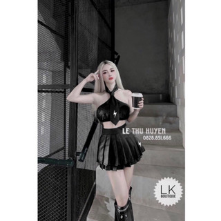 Set đầm tùng xoè viền kẻ kèm quần