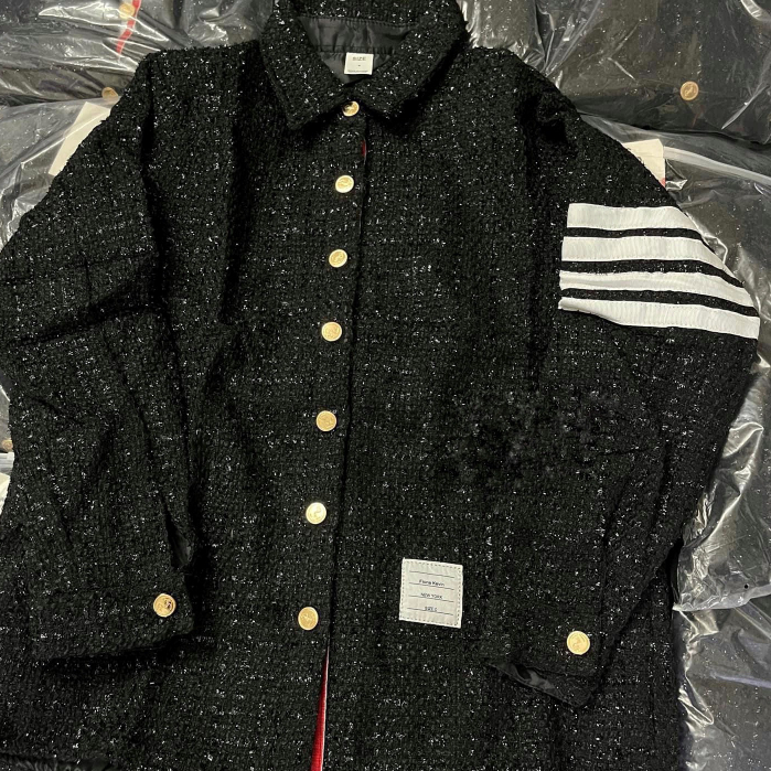 Áo Khoác Thome Bản kim tuyến Cúc đồng cao cấp NeWW 2023