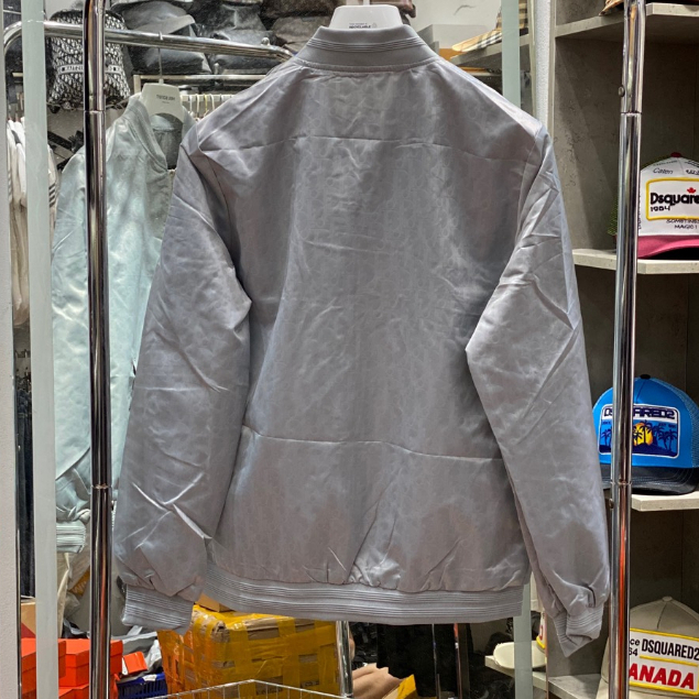 Áo Khoác gió D.I.Or 2 lớp Bo dệt siêu đẹp Hàng không đụng chợ