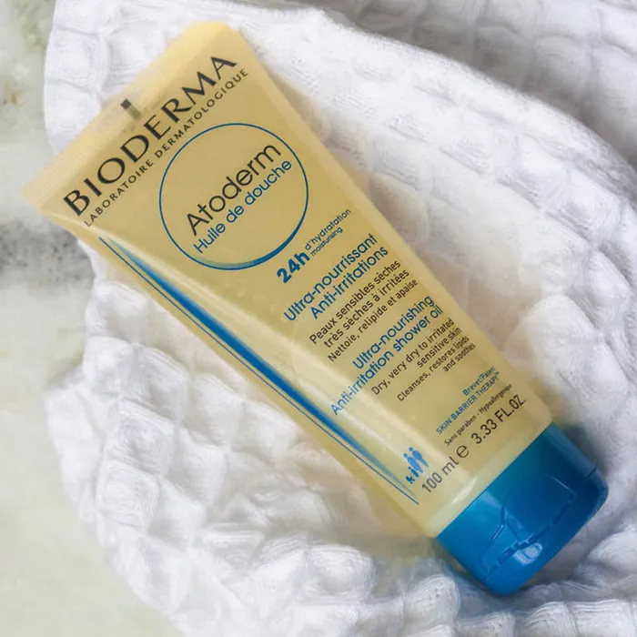 Dầu Tắm La Roche Posay Lipikar Huile Lavante AP+ Dành Cho Da Nhạy Cảm 100ML