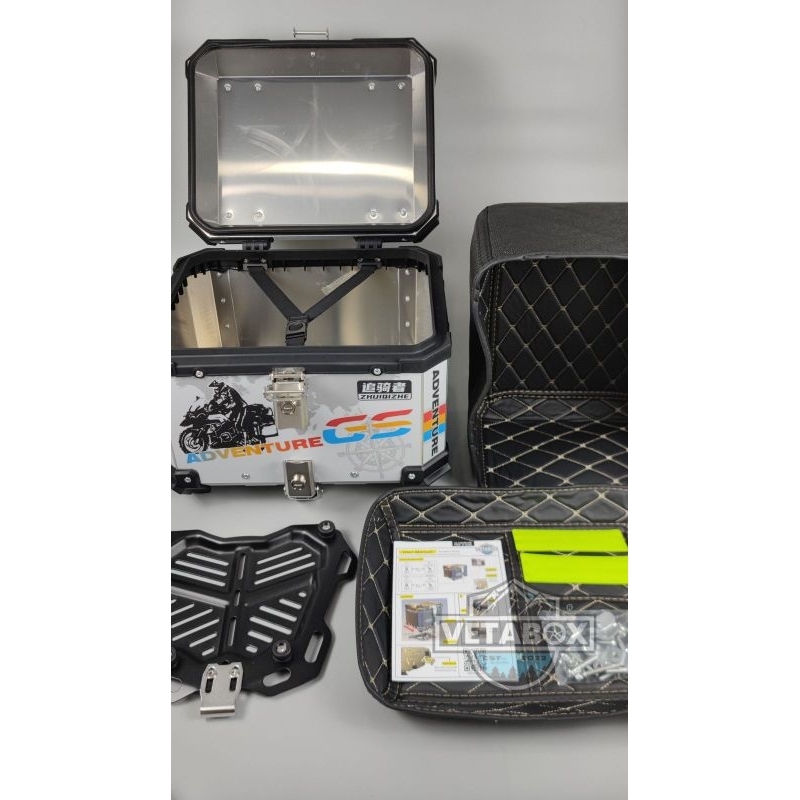 Thùng Nhôm Xe Máy 36L 45L Chính Hãng Phong cách ADV do Vetabox Phân Phối