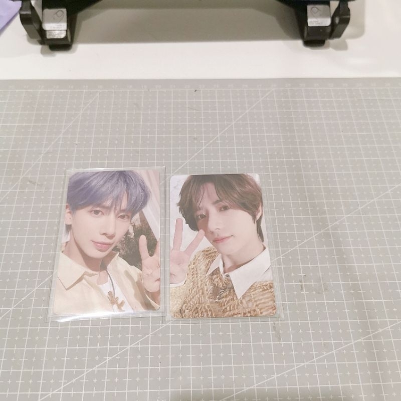 Ảnh thẻ nhóm nhạc TXT / TOMORROW BY TOGETHER