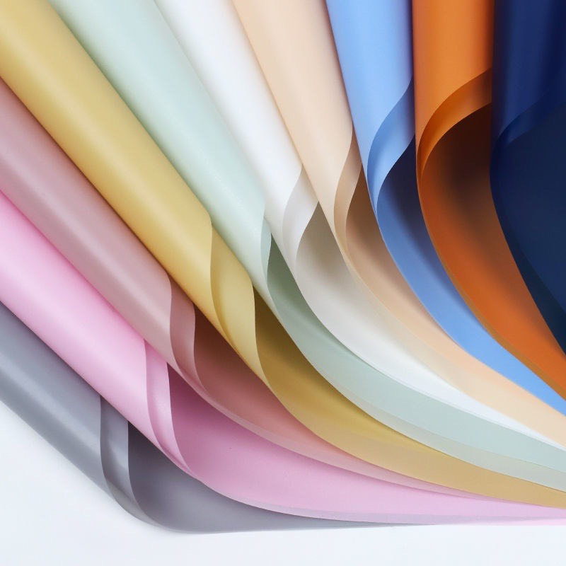 Giấy gói hoa trơn mờ ko thấm nước nhiều màu dùng để gói hoa len handmade, hao tươi, hoa sáp ....