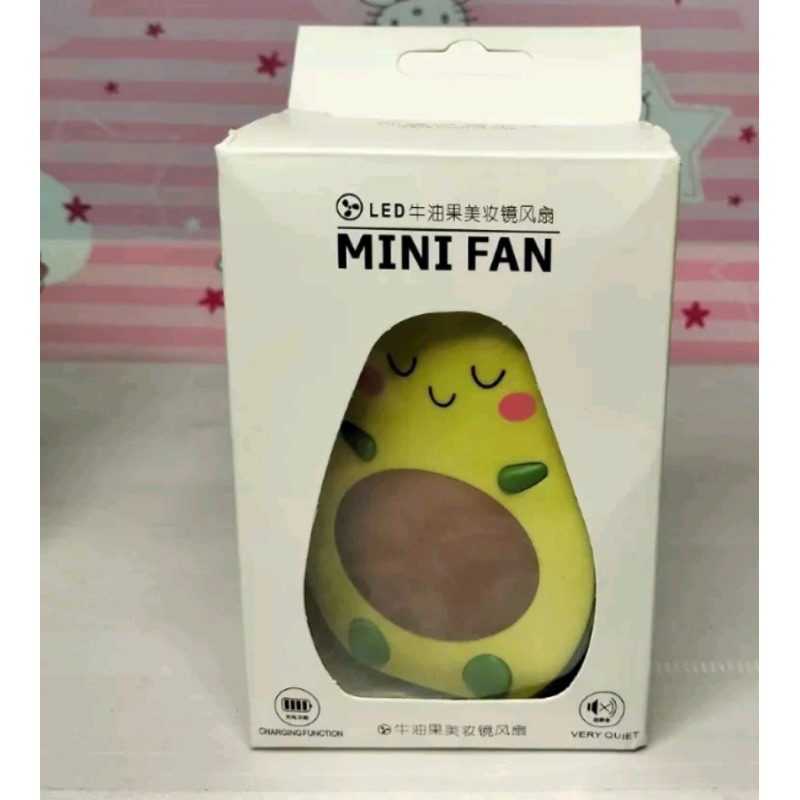 Quạt mini cầm tay hình bơ Có đèn có gương