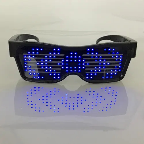 Kính Led 3D chạy chữ kính đi bar, Pub Karaoke đi sinh nhật.