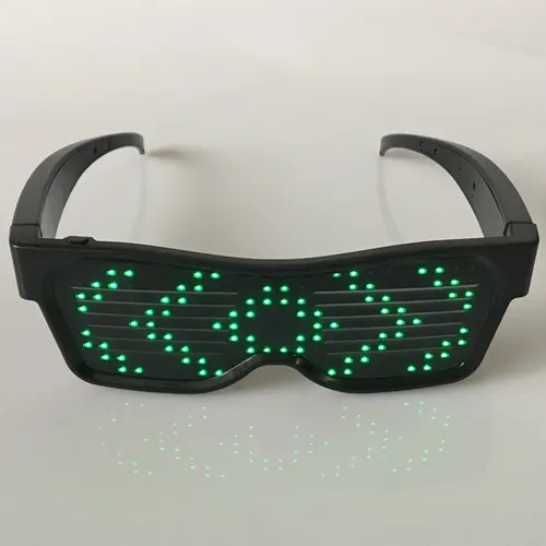 Kính Led 3D chạy chữ kính đi bar, Pub Karaoke đi sinh nhật.