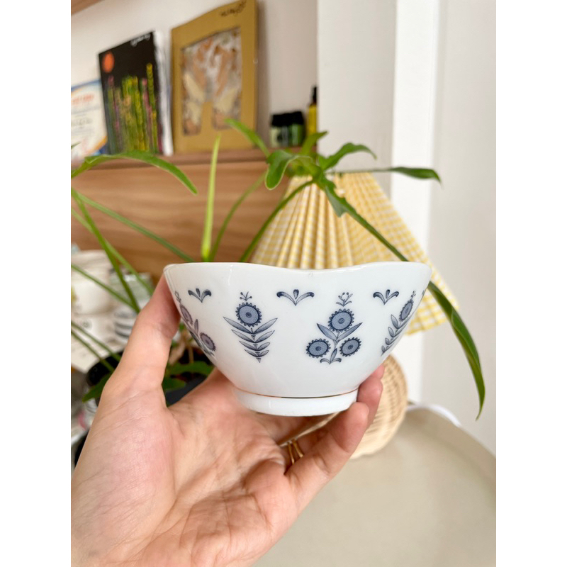 Cưng Ha Home -  - Chén sứ viền cánh hoa