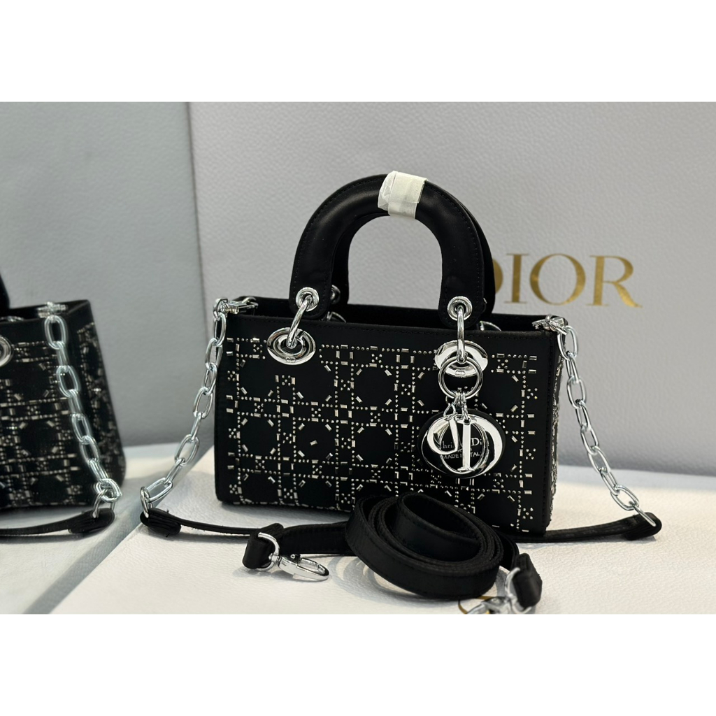 Túi Di.or Đính đá size 22cm màu đen