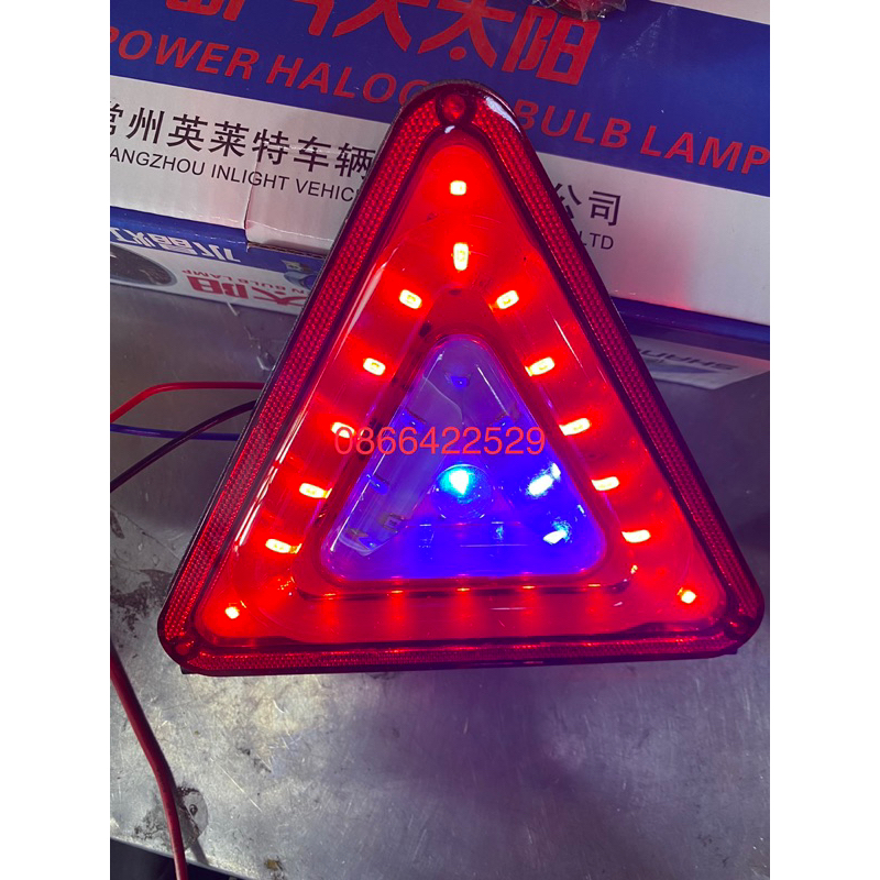 Tam giác điện  12v 24v cặp cấp  gắn  cảnh báo  kích thước 15x15cm