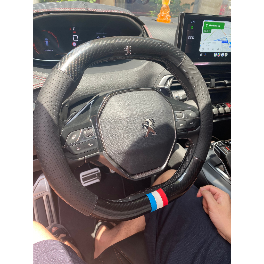 Bọc vô lăng, bọc tay lái xe Peugeot 2008, 3008, 5008 mẫu Cờ Pháp có logo cao cấp