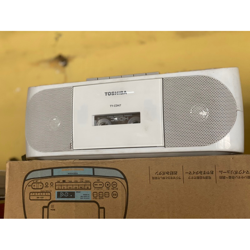 Máy casset radio toshiba điện 100v