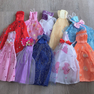 Set 10 váy dạ hội siêu xinh cho búp bê 30cm