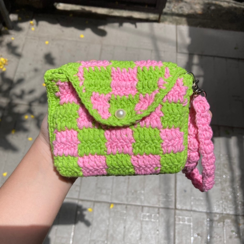 Ví len caro đựng máy ảnh kích thước 8x11 màu hồng xanh bằng len handmade