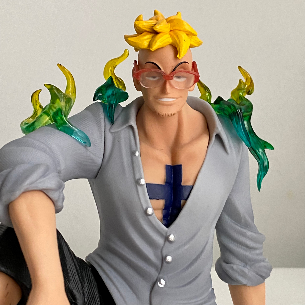 Mô hình Marco dáng ngồi cao 13cm - Mô hình Marco phượng hoàng dáng ngồi đeo kính - One piece figure marco