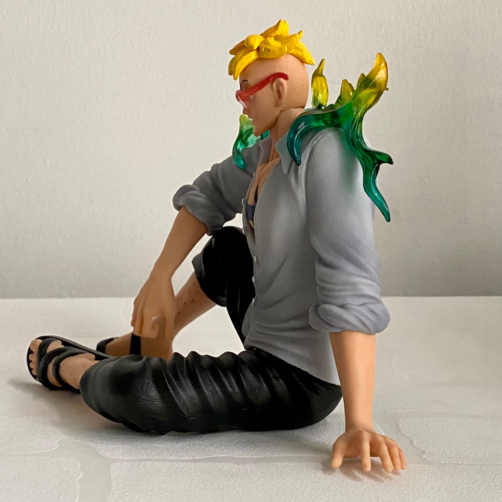 Mô hình Marco dáng ngồi cao 13cm - Mô hình Marco phượng hoàng dáng ngồi đeo kính - One piece figure marco