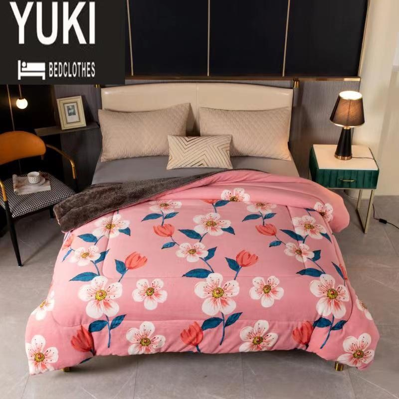 Chăn Nỉ Lông Cừu YUKI Siêu Ấm  Mền YUKI Dày Mịn, Kèm Túi Xách, Kích Thước 2mx2m3, Nặng 4kg - Hàng Xuất