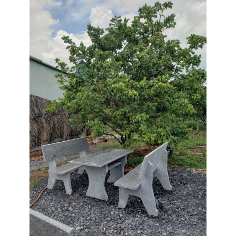 bàn 2 ghế tựa đá Granite tự nhiên nguyên khối dài 1,2m dày 4cm