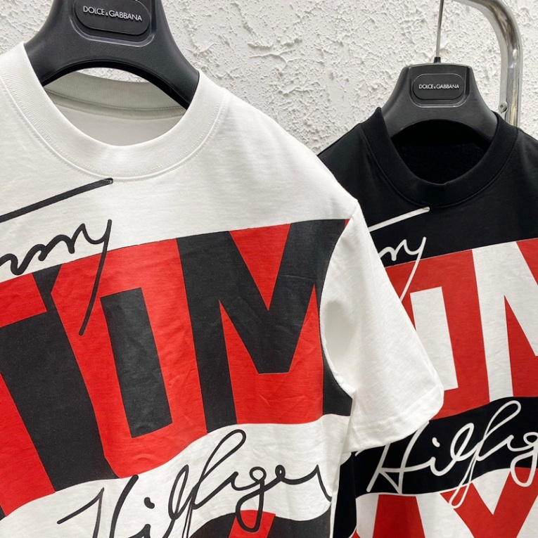 Áo phông nam nữ in hoạ tiết vạch chéo chữ Tommy đen trắng đỏ cổ bo dày dặn đẹp. Áo thun unisex form rộng siêu hot | BigBuy360 - bigbuy360.vn