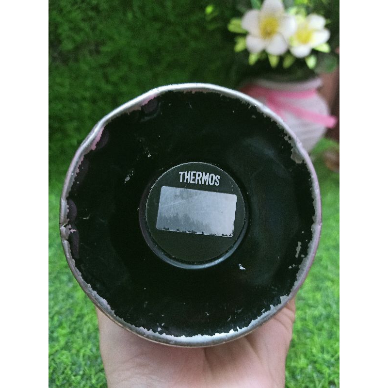 Bình giữ nhiệt hiệu Thermos
