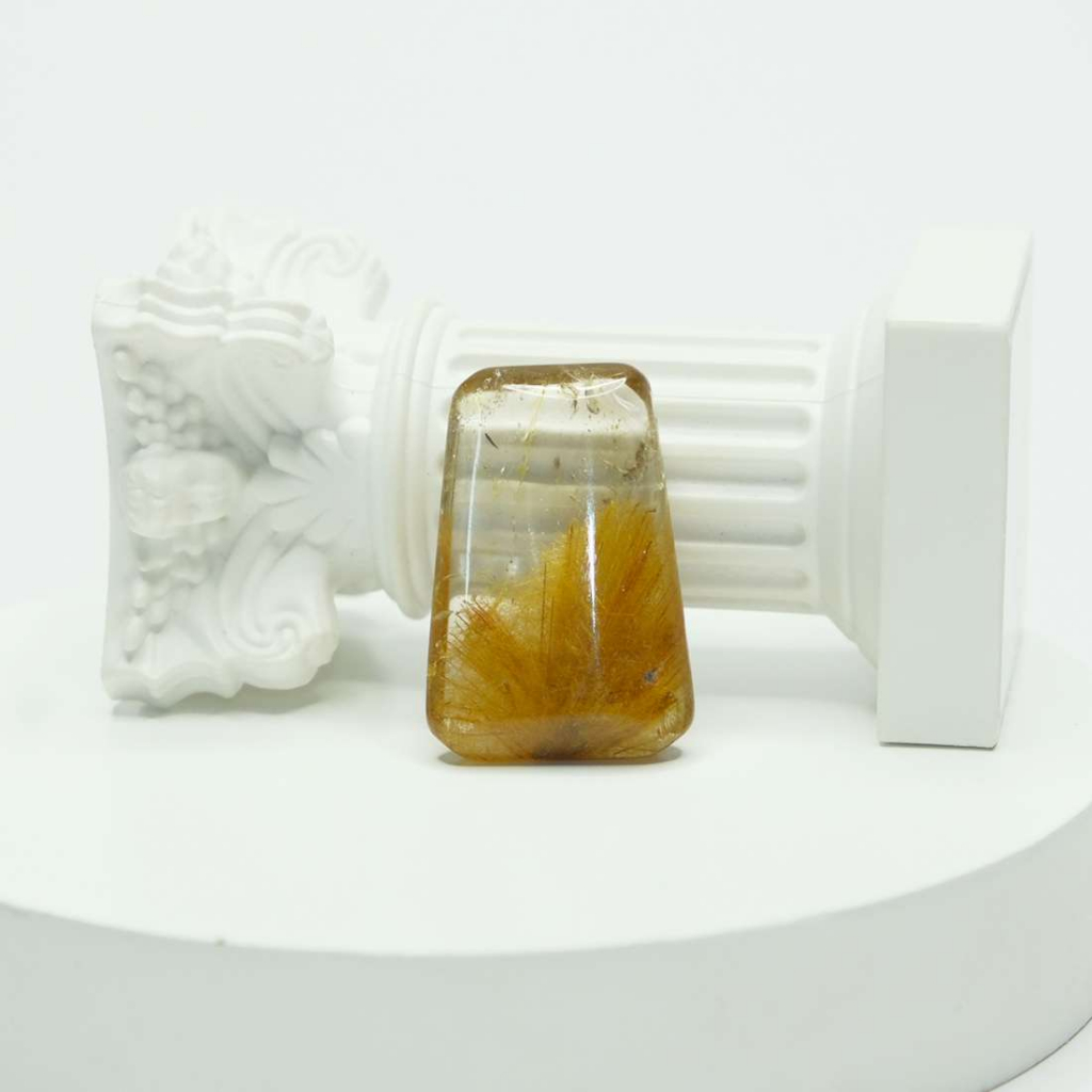 Mặt dây chuyền thachanh tóc vàng thiên nhiên UPCARA