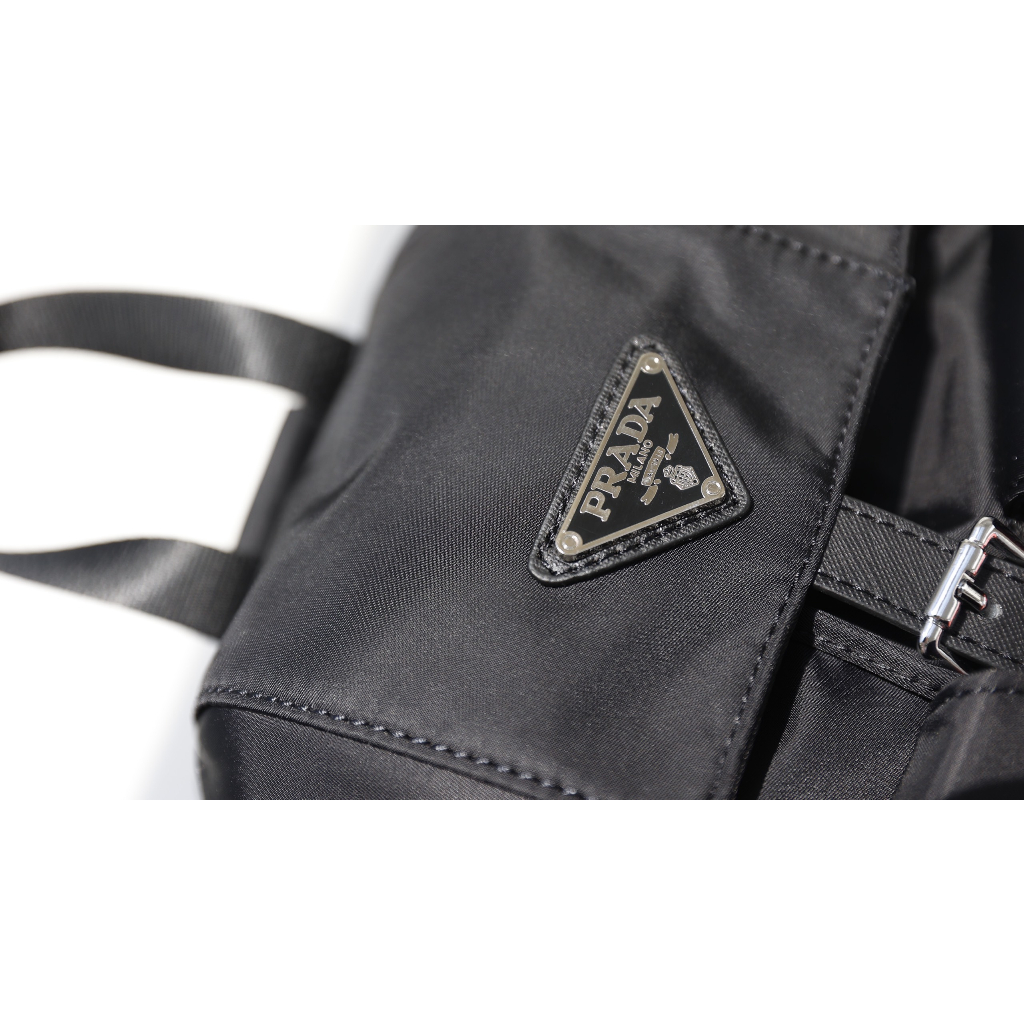 Balo Prada - Size 20x22cm - Chất liệu vải dù siêu sạch & bền - Hàng cực đẹp - Hàng fullbox nam châm nguyên seal