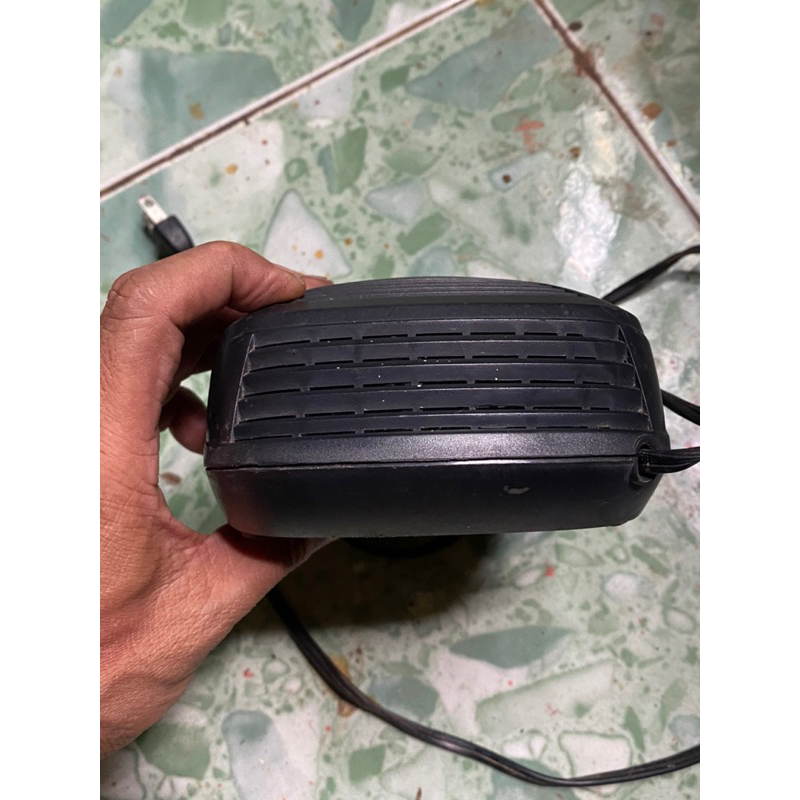 Sạc bãi Bosch 14-18v nguyên zin điện 100v