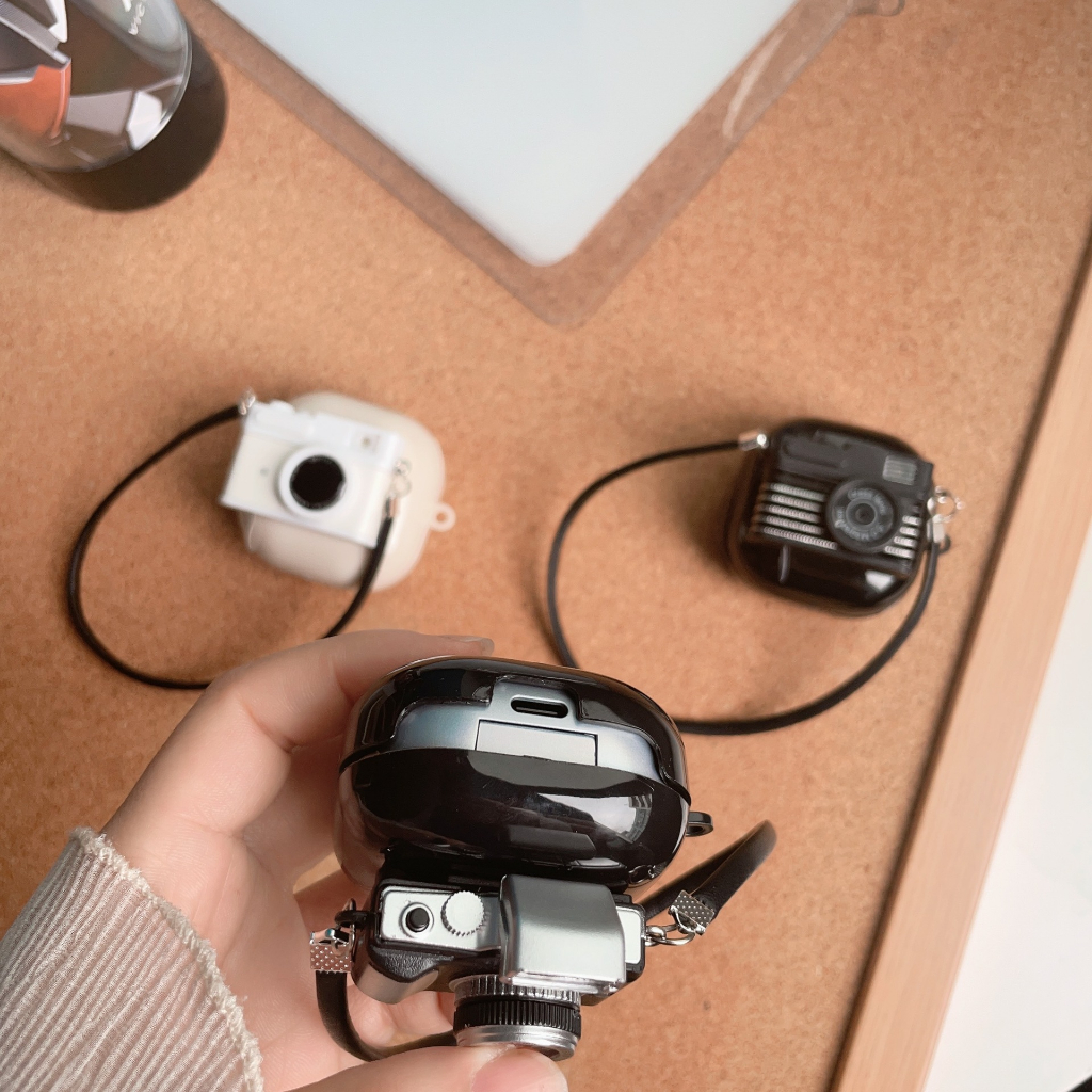 Ốp case cho Galaxy Buds2 Pro / Buds Pro / Buds 2 / Buds Live dẻo chống va đập  - Tặng kèm móc treo