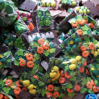 Vỉ rau củ quả bằng Nỉ
