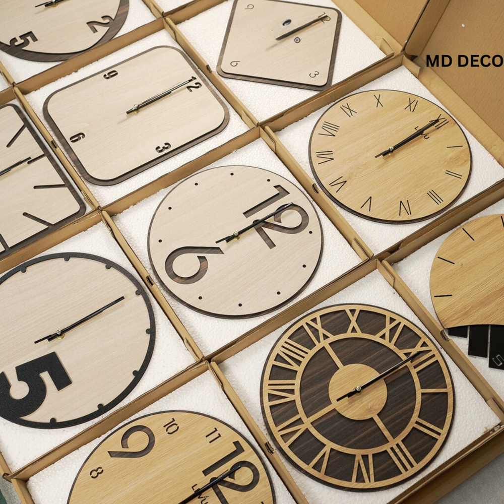 Đồng hồ gỗ treo tường quartz cao cấp tinh tế kim trôi