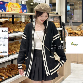 Áo Khoác Cardigan Dáng Dài from Rộng Tay Dài Cổ V Phối 2 Sọc Viền Cổ Cá Tính Phong Cách Hàn Quốc Hàng Qccc Orangecloset