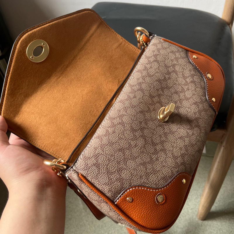 Túi coach millie kẹp nách