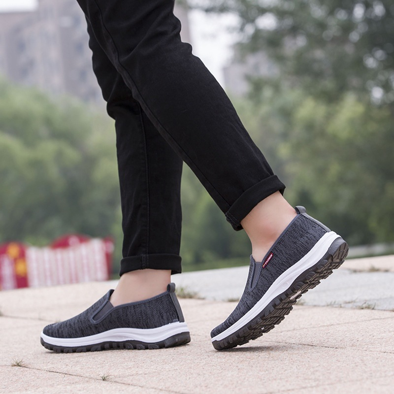 Giày nam chất liệu vải thoáng khí phong cách giày lười đế chống trượt trẻ trung siêu bền mẫu mới 2023 M10