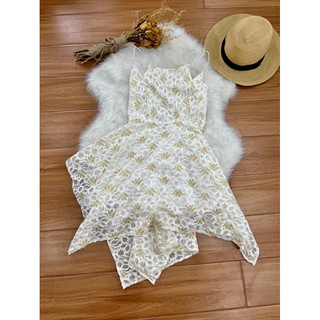 SẴN SHIP-new 90%🔥Đầm thêu hoa thiết kế CC cực sexy (hình mặc thật)