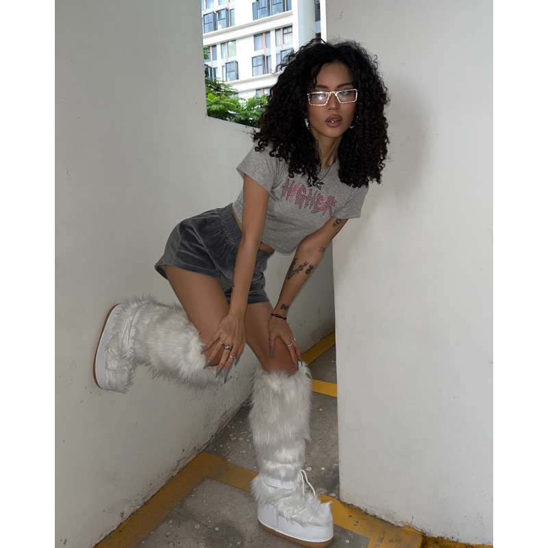 / NEW COLOR / Quần Nhung Đùi Ngắn Higher Velour Shorts - Grey