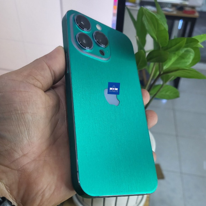 Miếng Dán skin lưng viền rời cho iphone 12 đến 14 pro max, bảo vệ máy chống trầy xước và làm đẹp tạo thêm diện mạo mới.,
