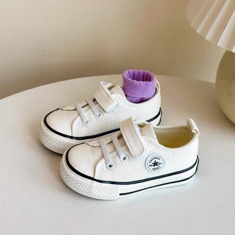 Giày Trẻ Em- Giày Thể Thao Phong Cách Đơn Giản Hàng Cao Cấp TT2320