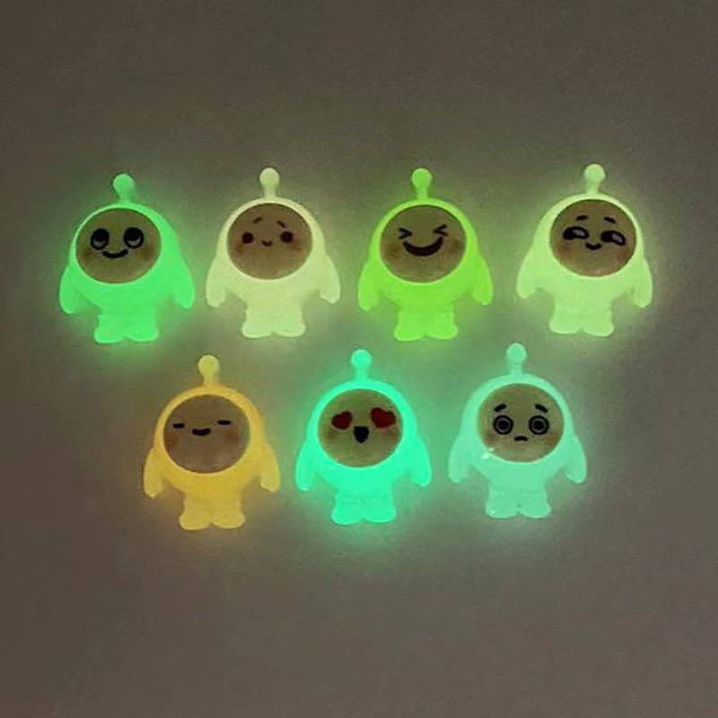 Sticker Dạ Quang  Xinh Xắn Cho Bé Trai Và Bé Gái Sauvuive