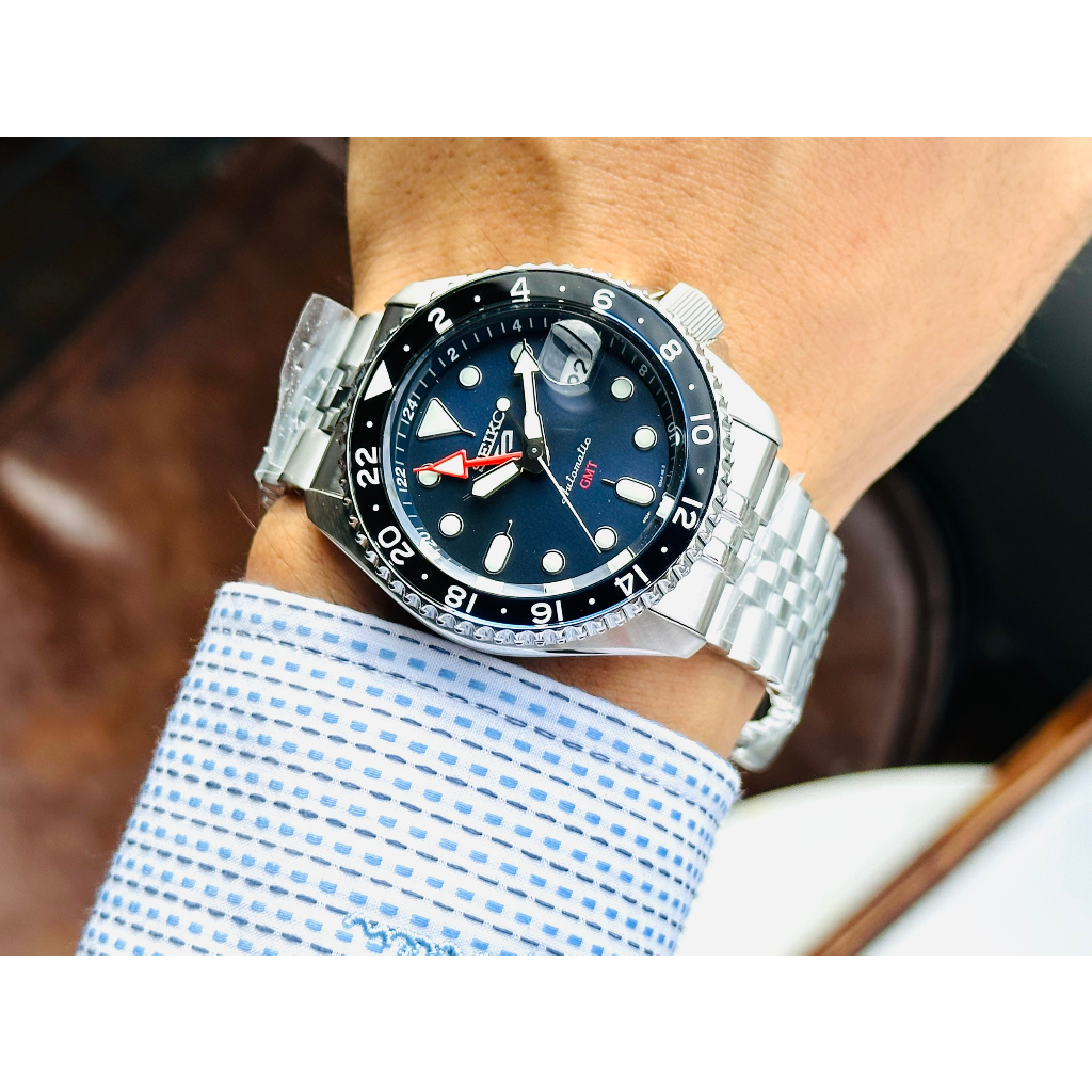 Đồng hồ nam dây thép Seiko 5 Automatic GMT SDX Batman SSK001K1
