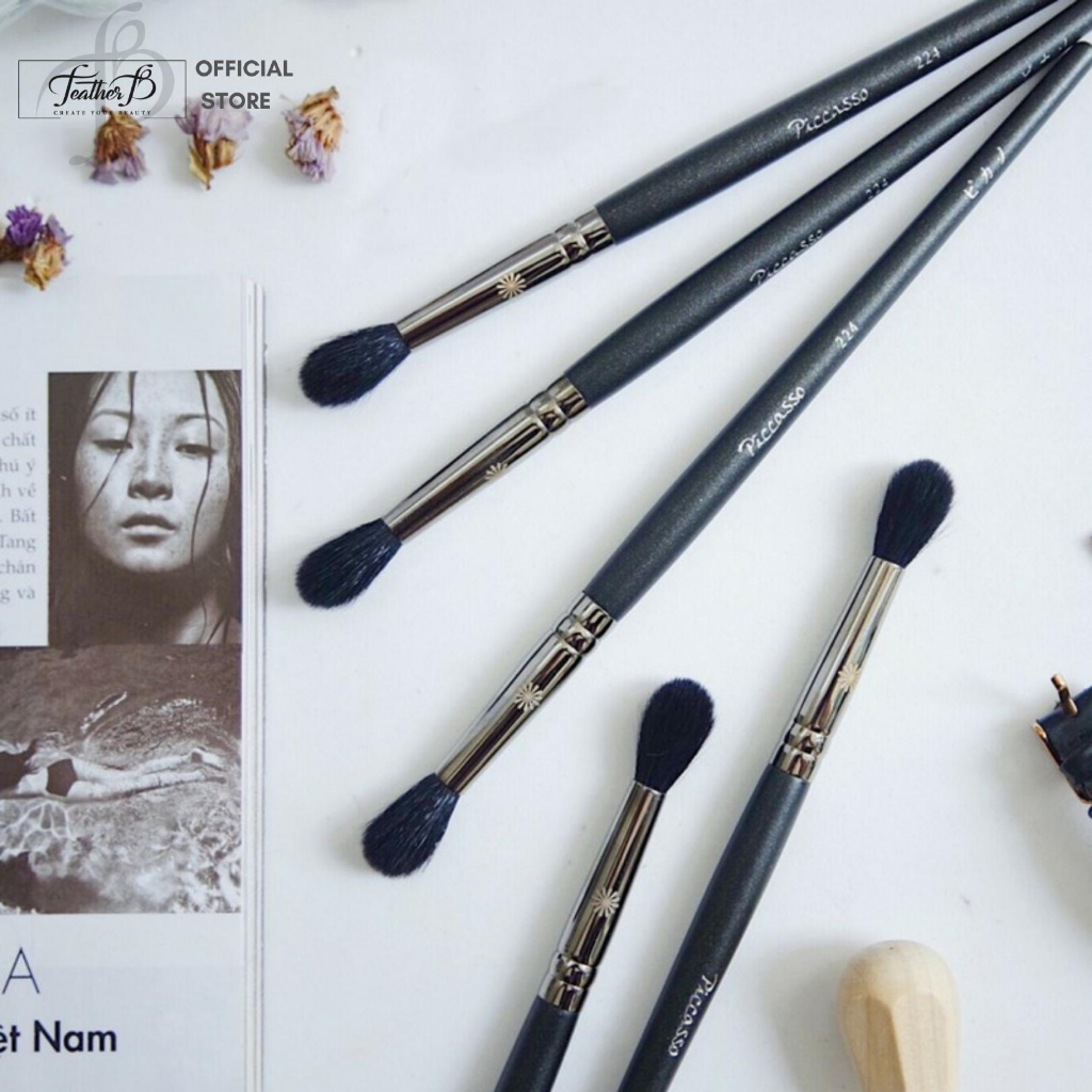 Cọ Tạo Hốc Mắt - Cọ Blending Mắt - Cọ nhấn hốc Feather B - Cọ Piccasso 224 Brush