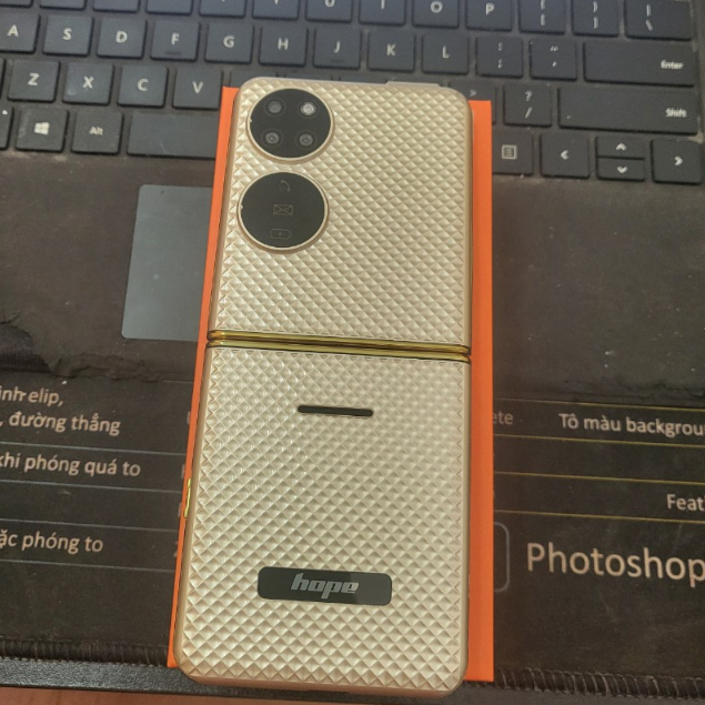 { HOT HOT } điện thoại máy gập P21. Flip 4. i15pro pin liền. đèn Pin. sóng khỏe. BẢO HÀNH 6 THÁNG. 1 ĐỔI 1 TRONG 2 THÁNG | BigBuy360 - bigbuy360.vn