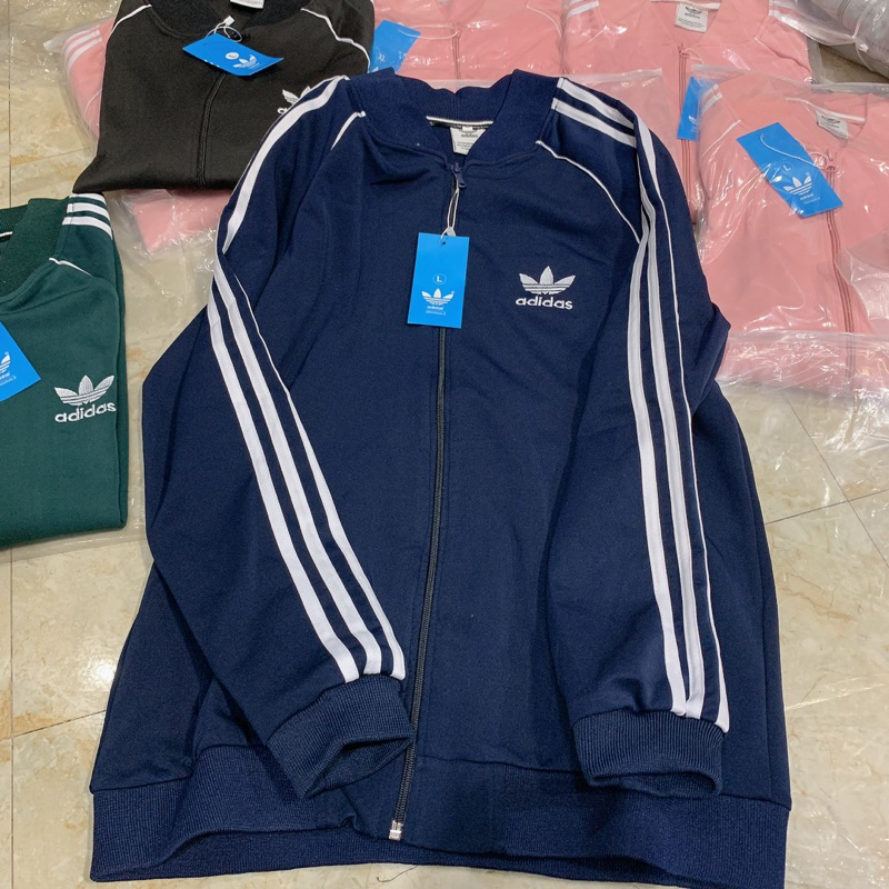 Khoác bóng chày thêu sọc tay