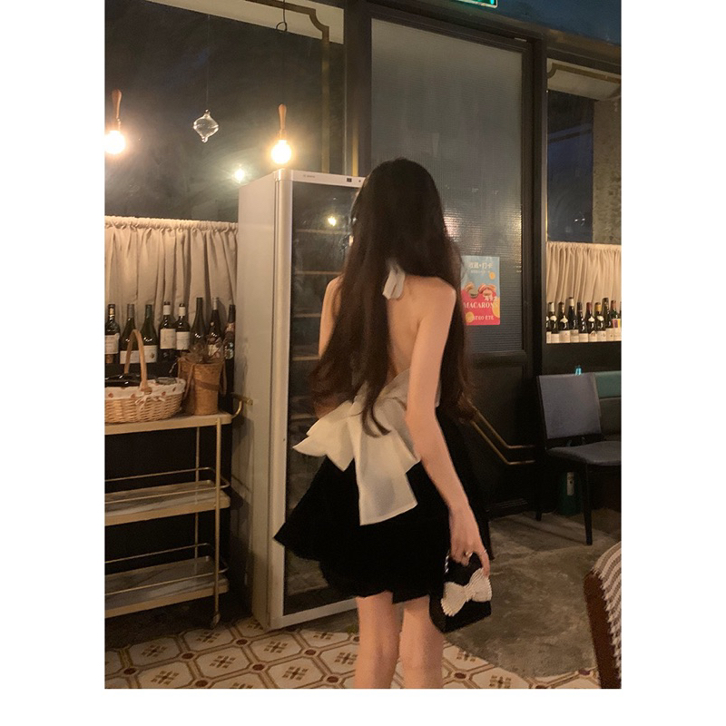 Đầm cổ yếm hở lưng thắt nơ dáng xoè đuôi bí TABISHOP Váy body nữ ôm eo màu đen trắng sexy phong cách Hàn Quốc dự tiệc