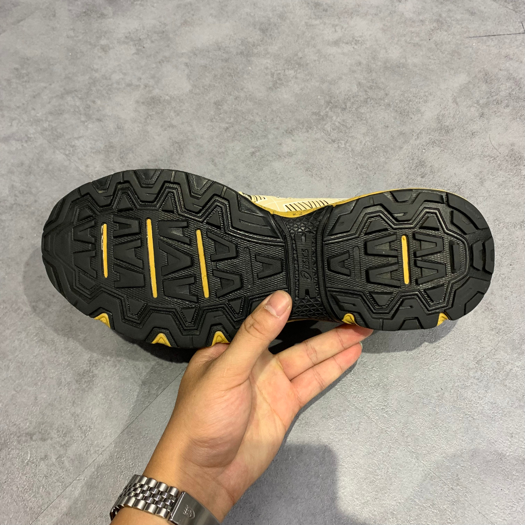 Giày 2hand Asics Gel-Venture 7 7945