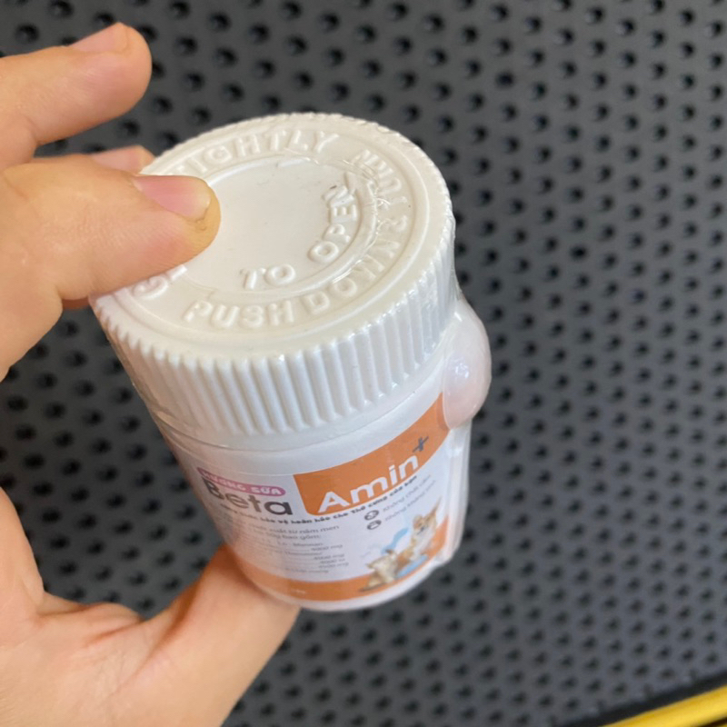 Bột Beta amin, tăng đề kháng, kích thích ăn uống, hỗ trợ hô hấp hũ 50gr cho mèo