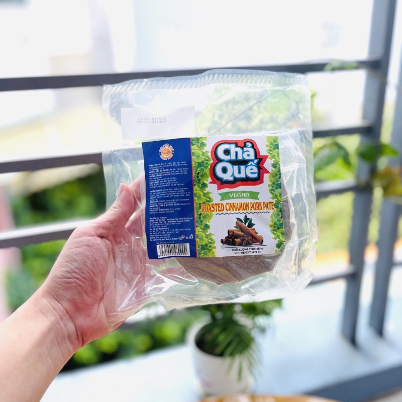 Chả quế chay Âu Lạc, gói 250g, hàng tiệt trùng không cần bảo quản lạnh